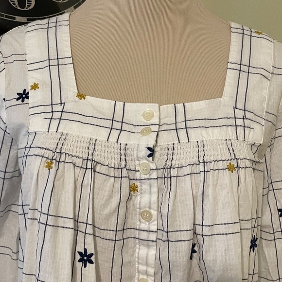 Madewell Embroidered Floral Windowpane Square Neck Cotton top XS - Picture 2 of 6